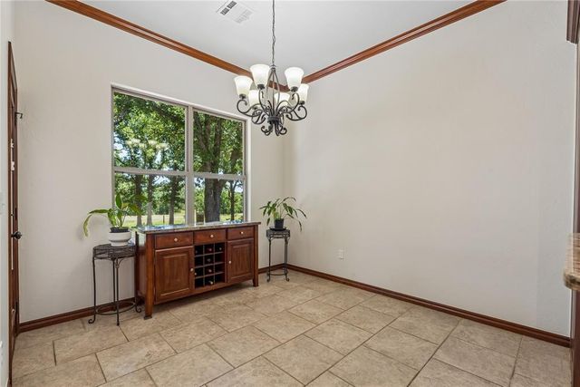 5050 Pond Drive, Harrah, OK 73045