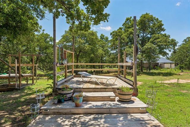 5050 Pond Drive, Harrah, OK 73045