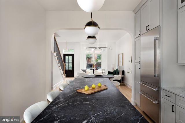 1241 4TH ST NW, Washington, DC 20001