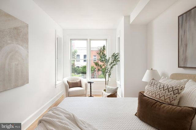 1241 4TH ST NW, Washington, DC 20001