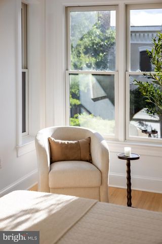 1241 4TH ST NW, Washington, DC 20001