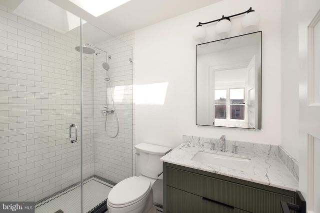 1241 4TH ST NW, Washington, DC 20001