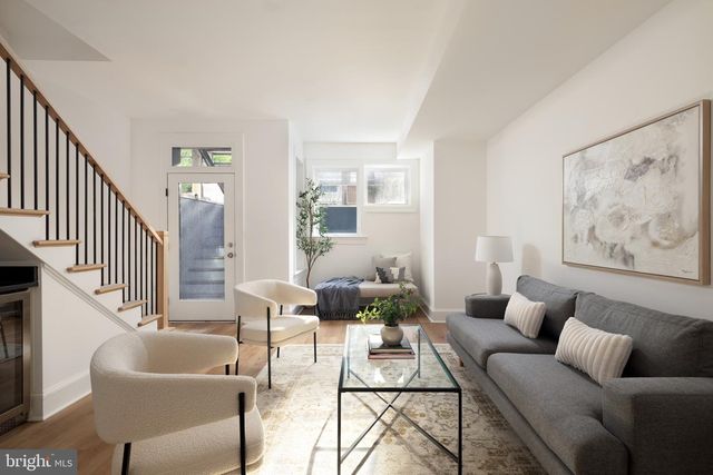 1241 4TH ST NW, Washington, DC 20001