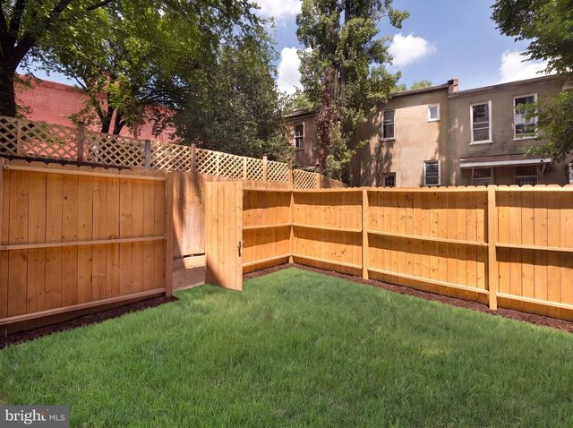 1241 4TH ST NW, Washington, DC 20001
