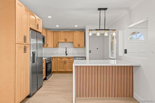 1328 Iris Ave Unit 5, Imperial Beach, CA 91932