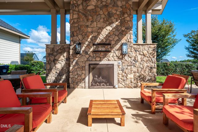 319 High Woods Ridge, Chapel Hill, NC 27517