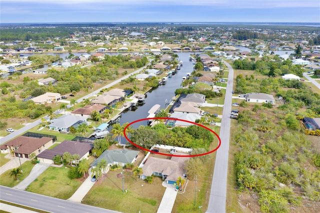 9180 SPRING CIRCLE, Port Charlotte, FL 33981