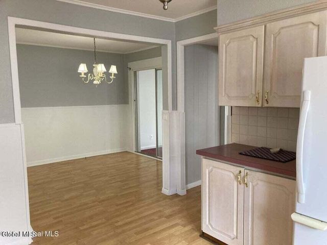 22 Lexington Avenue, Gloversville, NY 12078