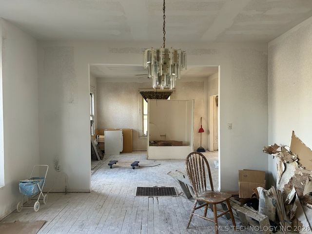 121 N P. Street, Muskogee, OK 74403