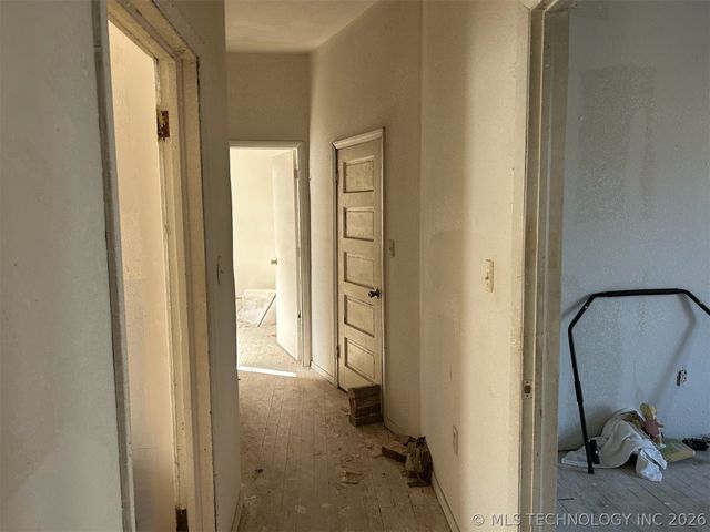 121 N P. Street, Muskogee, OK 74403