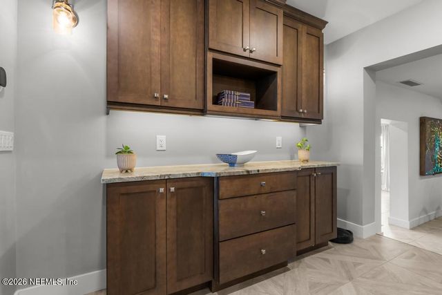 1602 7TH Street N, Jacksonville Beach, FL 32250