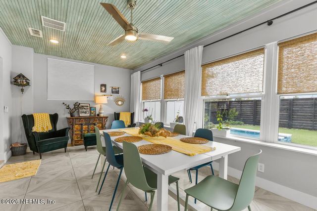 1602 7TH Street N, Jacksonville Beach, FL 32250