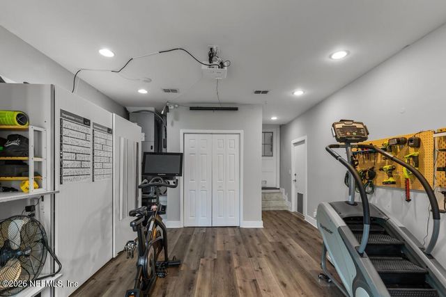 1602 7TH Street N, Jacksonville Beach, FL 32250