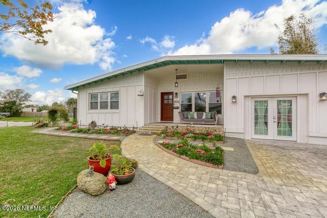 1602 7TH Street N, Jacksonville Beach, FL 32250