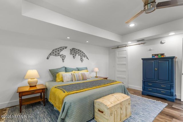 1602 7TH Street N, Jacksonville Beach, FL 32250