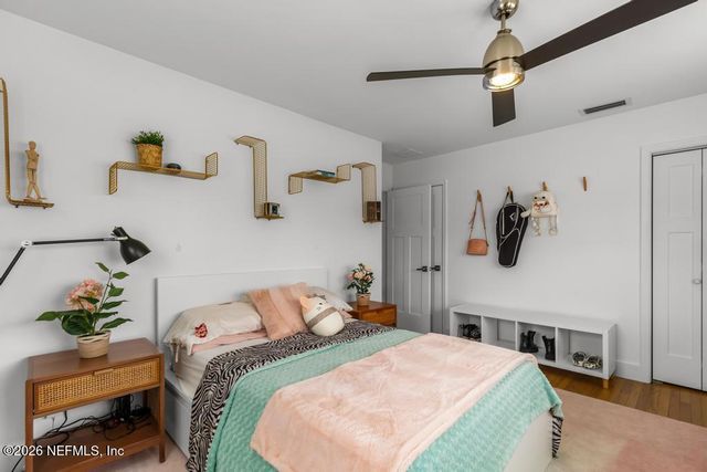 1602 7TH Street N, Jacksonville Beach, FL 32250