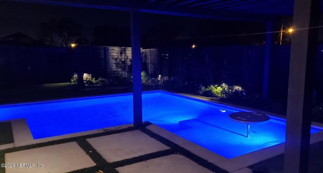 1602 7TH Street N, Jacksonville Beach, FL 32250