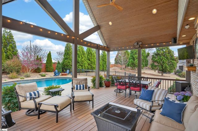 9 Bingham Way, Simpsonville, SC 29680