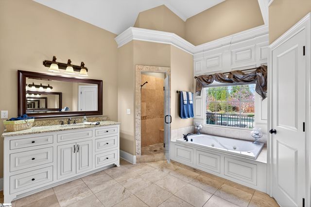 9 Bingham Way, Simpsonville, SC 29680