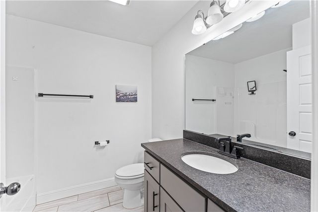 2401 Lock Lane, Pea Ridge, AR 72751