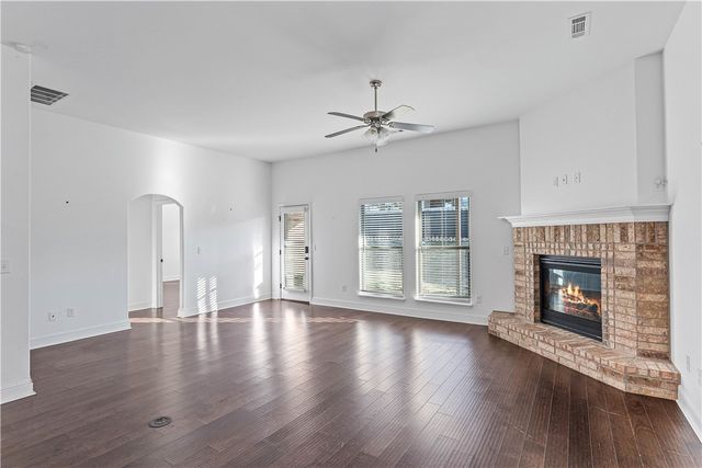 2401 Lock Lane, Pea Ridge, AR 72751