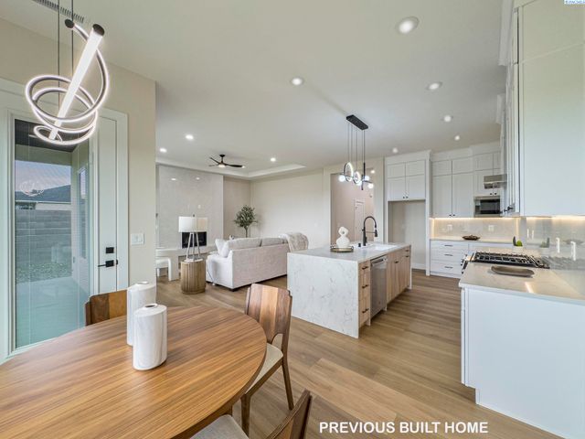 2919 Meadowlark Ave, Richland, WA 99352