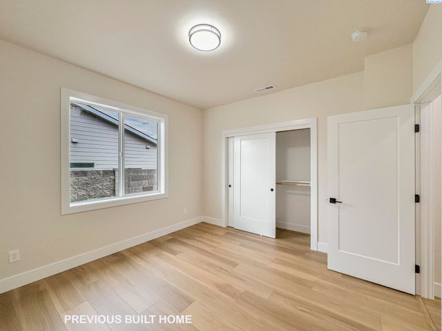 2919 Meadowlark Ave, Richland, WA 99352