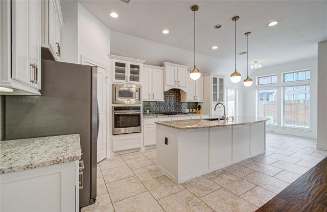 6614 Rising Hills Lane, Sugar Land, TX 77479