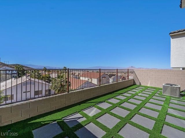 370 Rosefinch Street, Henderson, NV 89012
