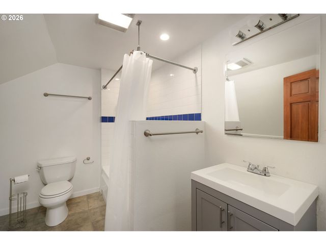 5235 Ne 16TH Ave, Portland, OR 97211