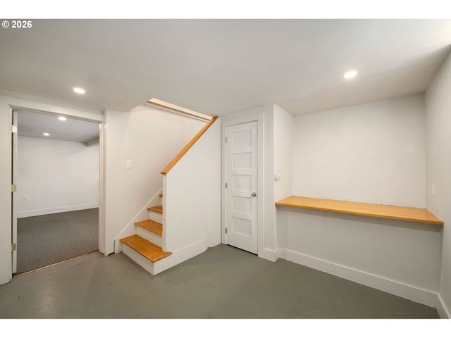 5235 Ne 16TH Ave, Portland, OR 97211