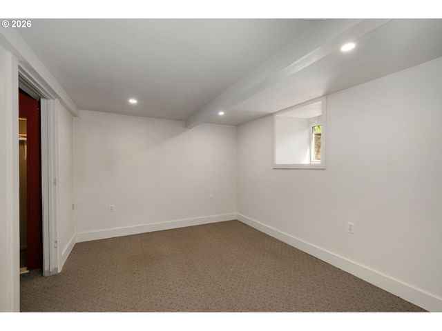 5235 Ne 16TH Ave, Portland, OR 97211