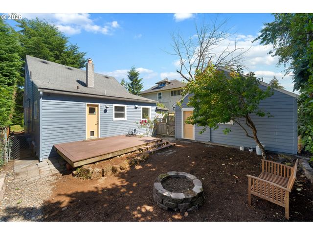 5235 Ne 16TH Ave, Portland, OR 97211