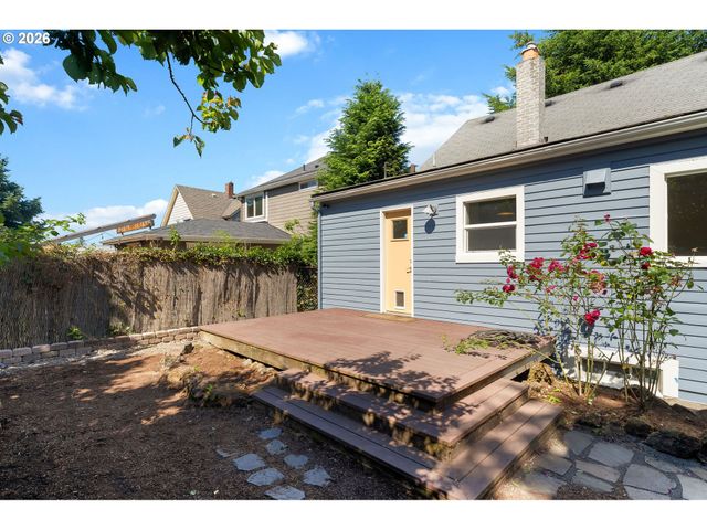 5235 Ne 16TH Ave, Portland, OR 97211