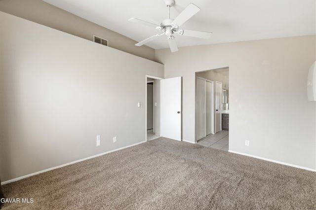 2326 Westpark Drive, Rosamond, CA 93560