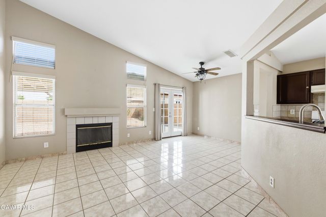 2326 Westpark Drive, Rosamond, CA 93560