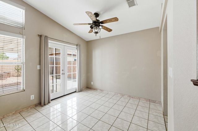 2326 Westpark Drive, Rosamond, CA 93560