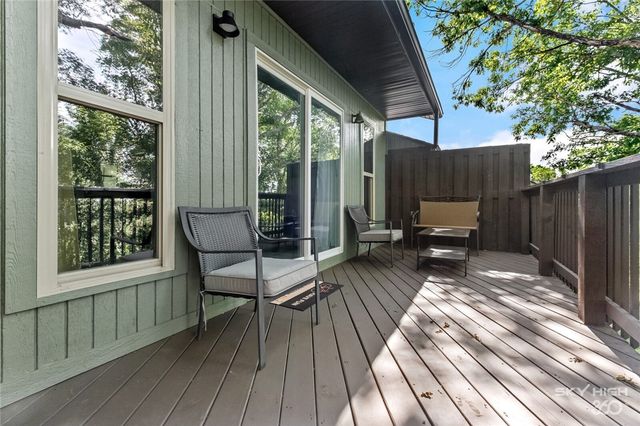 6 Alyce Lane, Bella Vista, AR 72714