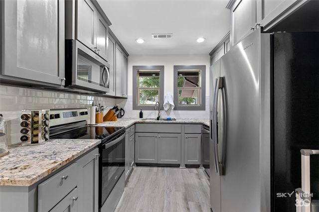 6 Alyce Lane, Bella Vista, AR 72714