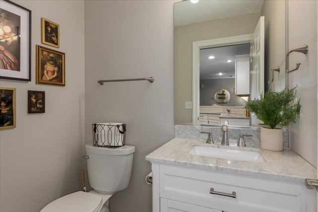 7425 Wistful Vista Drive 603, West Des Moines, IA 50266