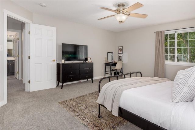 7425 Wistful Vista Drive 603, West Des Moines, IA 50266