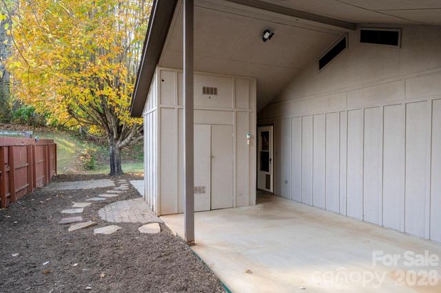24 Green Acres Drive, Candler, NC 28715