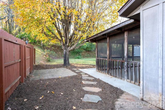 24 Green Acres Drive, Candler, NC 28715