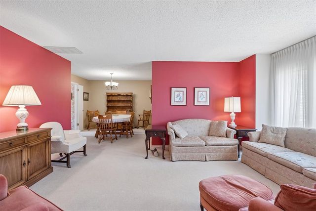 1305 Sims Avenue, Edmond, OK 73013