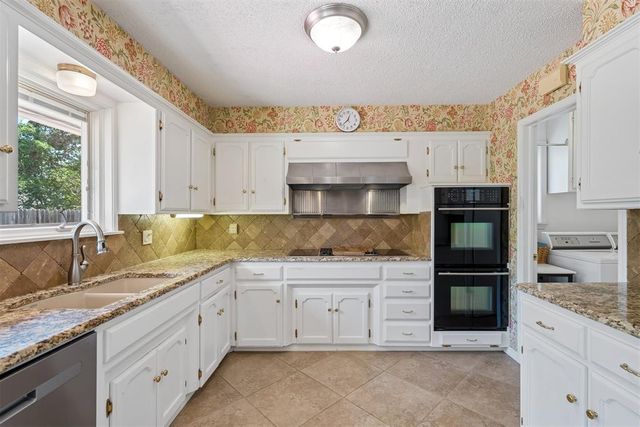1305 Sims Avenue, Edmond, OK 73013