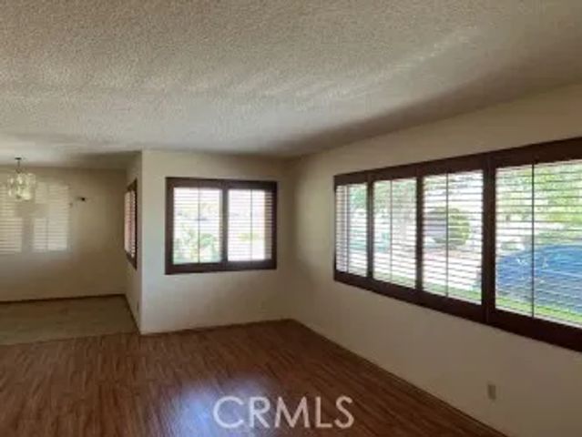 15100 Blackfoot Road, Apple Valley, CA 92307