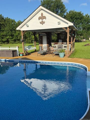 14103 Gerry Kramer Rd, Gonzales, LA 70737