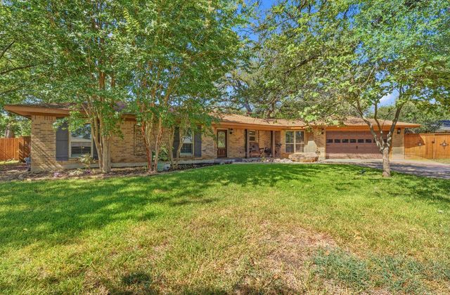 2002 Terry LN, Georgetown, TX 78628
