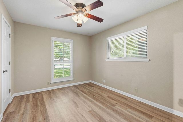 2002 Terry LN, Georgetown, TX 78628