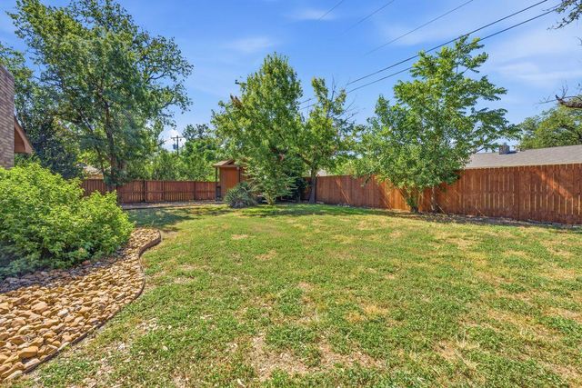 2002 Terry LN, Georgetown, TX 78628